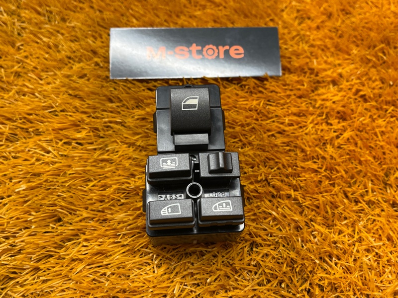 кнопка стеклоподъемника, 300 рублей, Красноярск