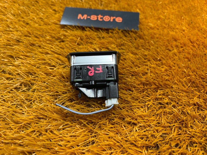 кнопка стеклоподъемника, 300 рублей, Красноярск