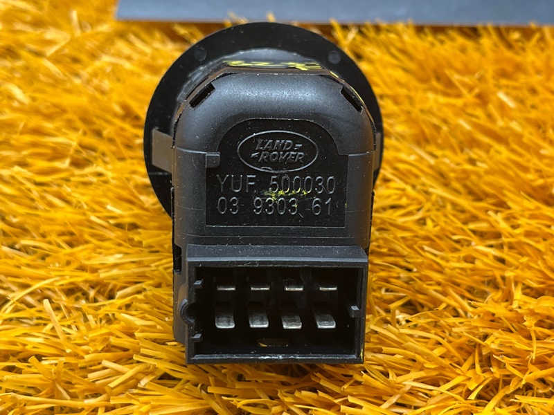 Кнопка регулировки зеркал, 1000 рублей, Красноярск