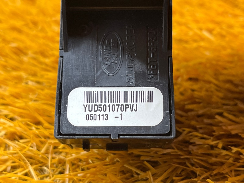 кнопка стеклоподъемника, 500 рублей, Красноярск