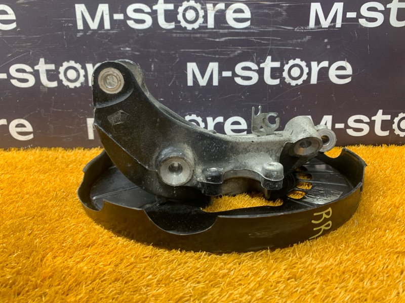 кулак поворотный, 2000 рублей, Красноярск