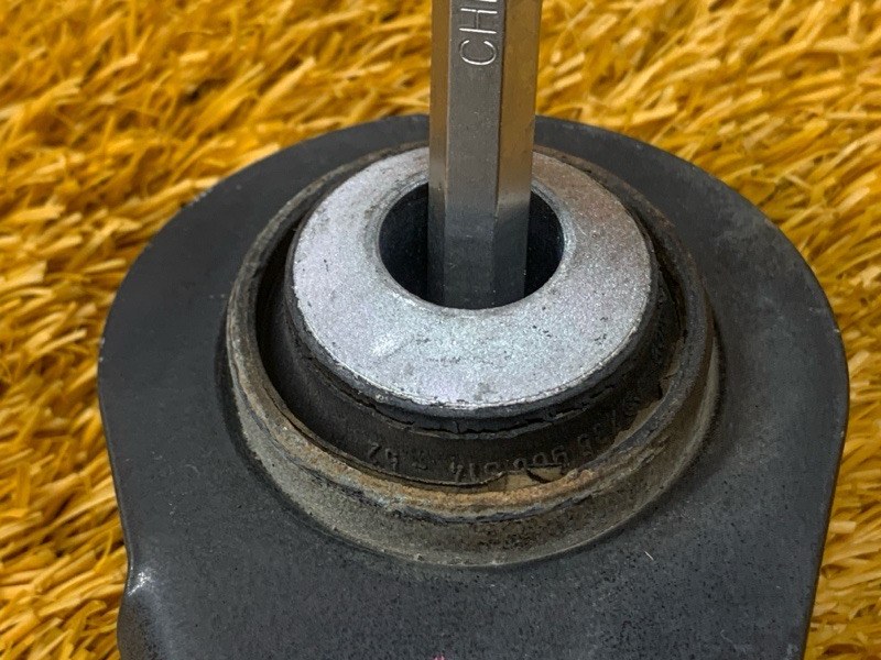 Рычаг подвески нижний, 1500 рублей, Красноярск