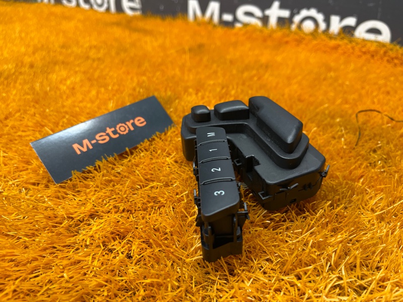 блок управления сиденьем, 1000 рублей, Красноярск