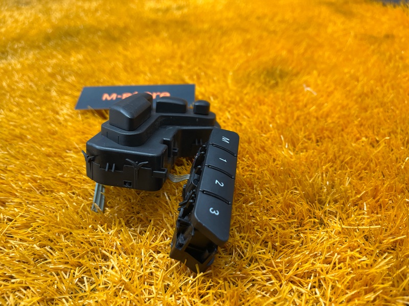 блок управления сиденьем, 1000 рублей, Красноярск