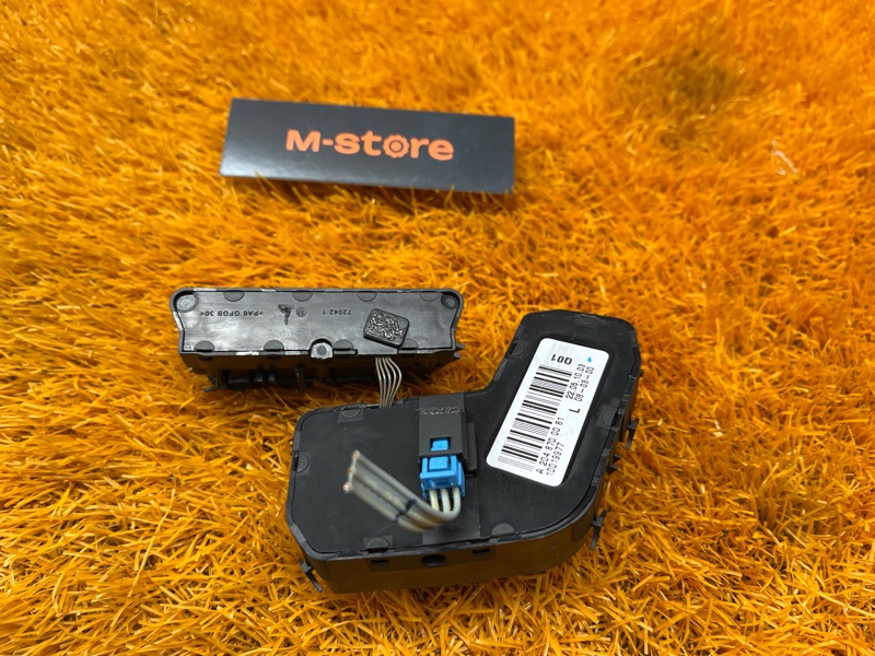 блок управления сиденьем, 1000 рублей, Красноярск