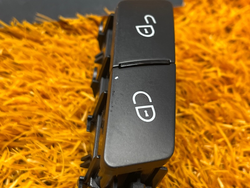 Кнопка центрального замка, 150 рублей, Красноярск