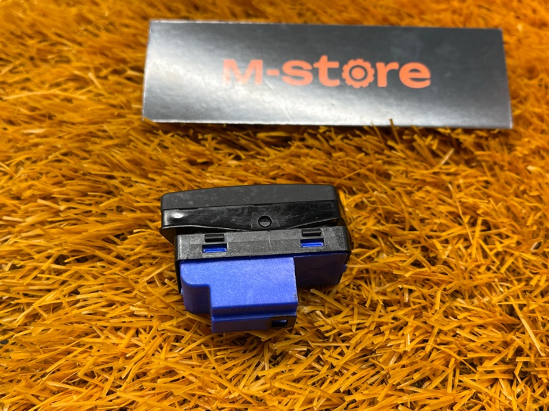 Кнопка центрального замка, 300 рублей, Красноярск