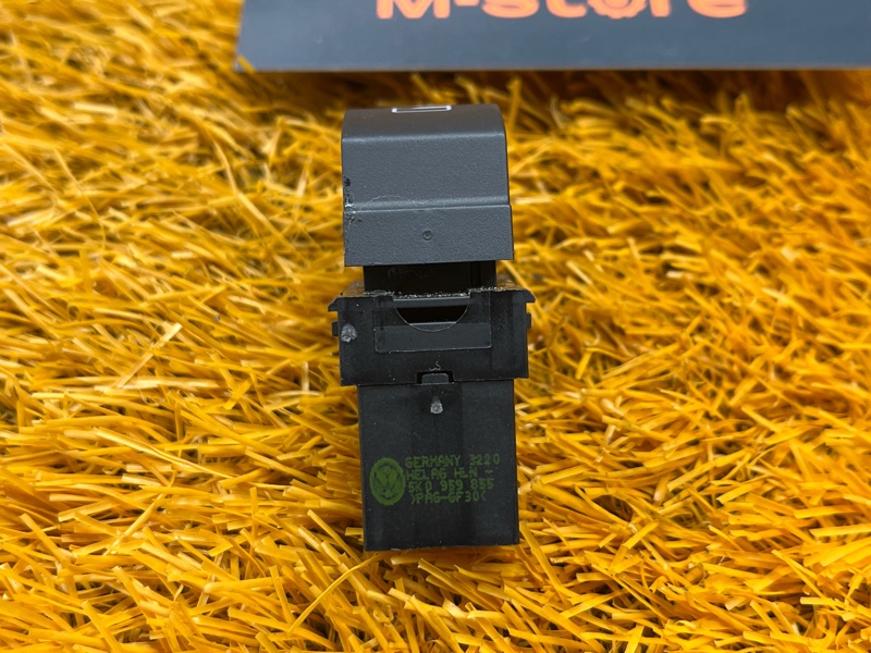 кнопка стеклоподъемника, 300 рублей, Красноярск