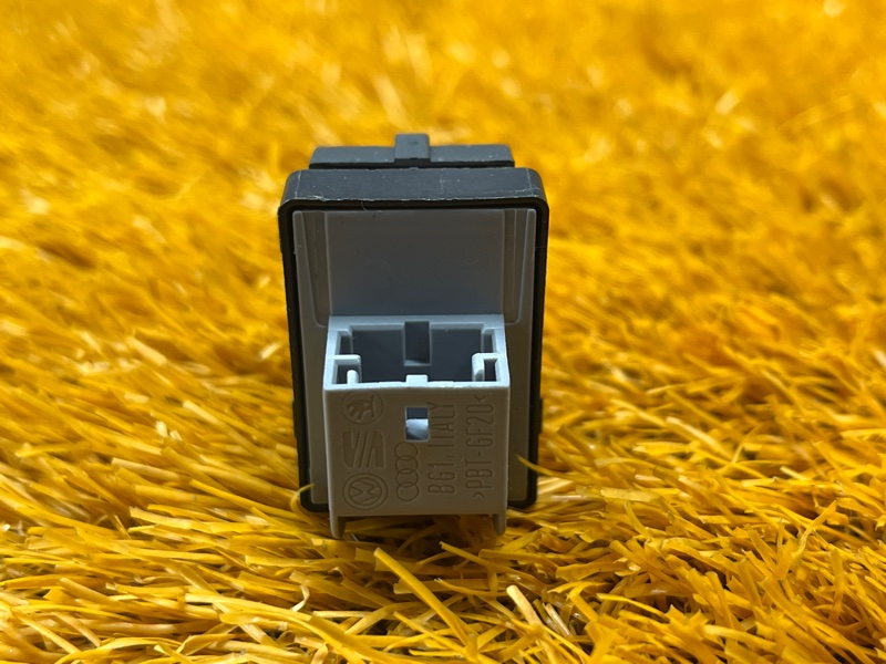 кнопка стеклоподъемника, 300 рублей, Красноярск