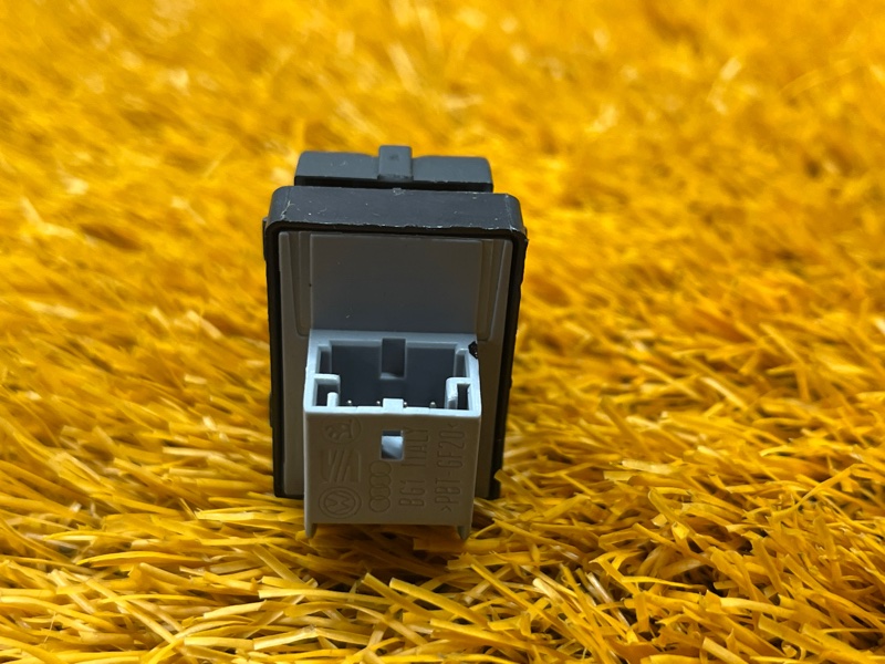 кнопка стеклоподъемника, 300 рублей, Красноярск