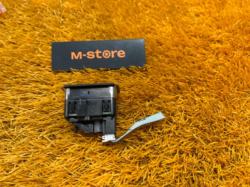 кнопка стеклоподъемника, 300 рублей, Красноярск