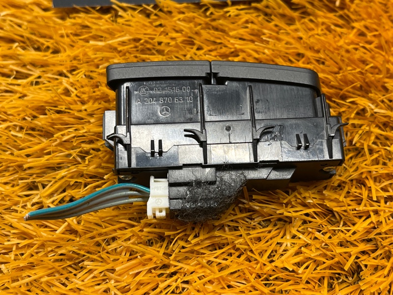 Кнопка центрального замка, 300 рублей, Красноярск