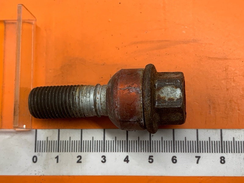 болт колесный, 1600 рублей, Красноярск