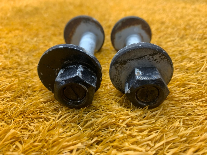 Болт развальный, 600 рублей, Красноярск