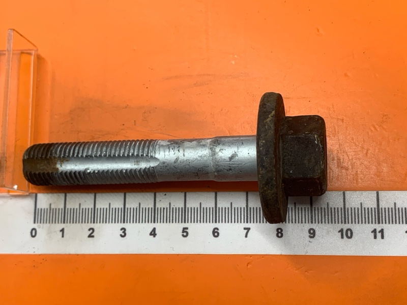 Болт развальный, 600 рублей, Красноярск