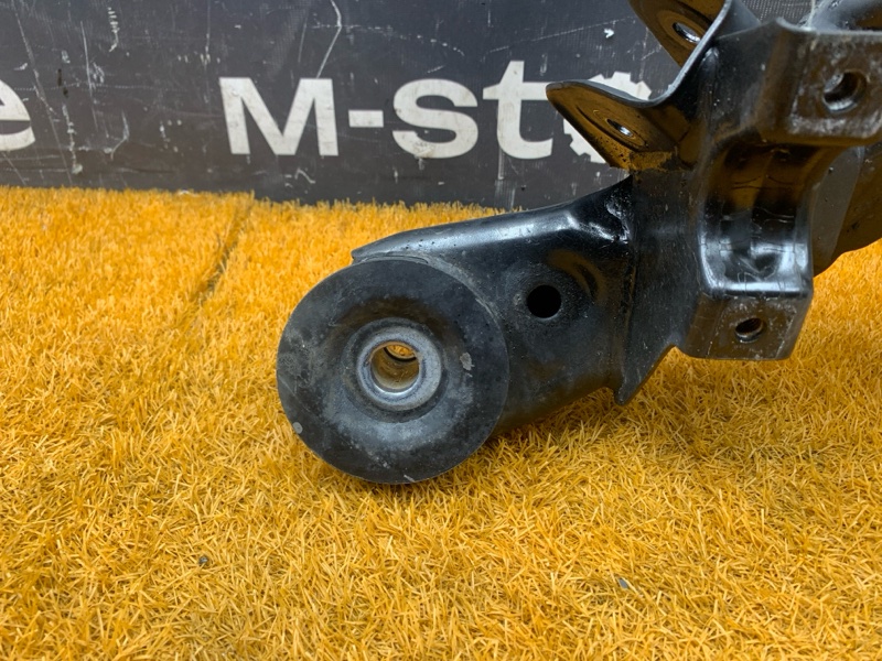 Балка поперечная (подрамник), 4800 рублей, Красноярск