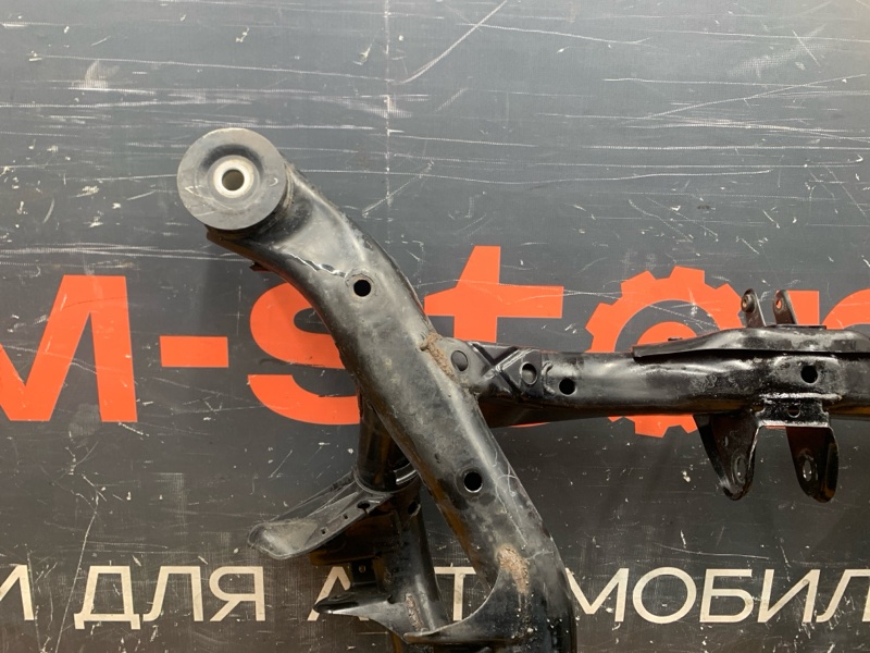 Балка поперечная (подрамник), 4800 рублей, Красноярск