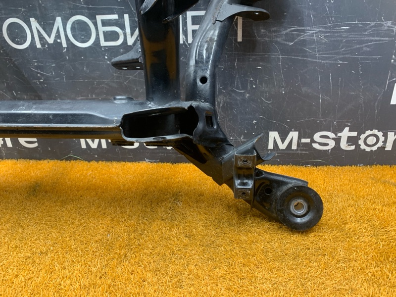 Балка поперечная (подрамник), 4800 рублей, Красноярск