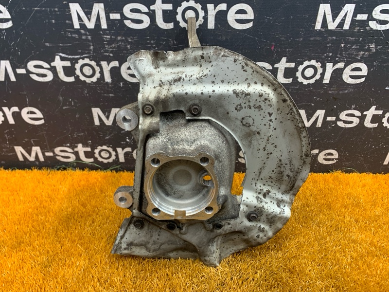 кулак поворотный, 1000 рублей, Красноярск