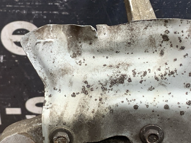 кулак поворотный, 1000 рублей, Красноярск