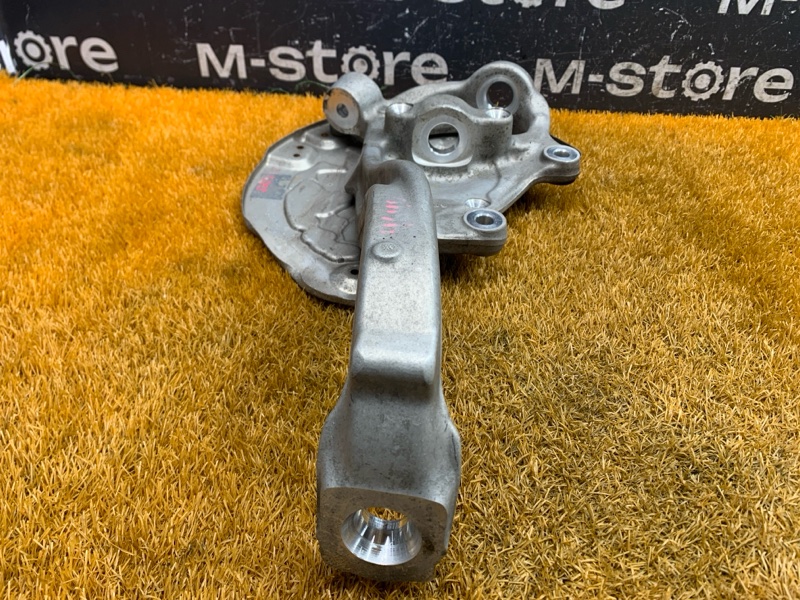 кулак поворотный, 10000 рублей, Красноярск