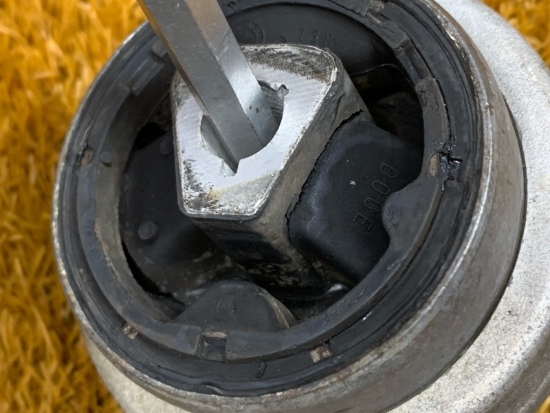 Рычаг подвески нижний, 2000 рублей, Красноярск