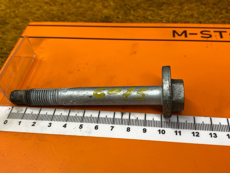 Болт развальный, 600 рублей, Красноярск