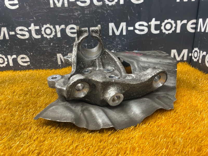 кулак поворотный, 500 рублей, Красноярск