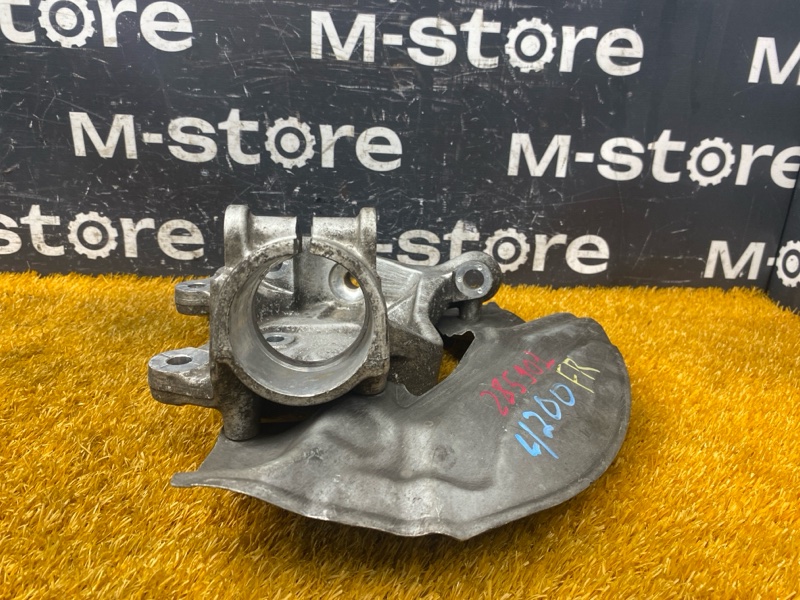 кулак поворотный, 500 рублей, Красноярск