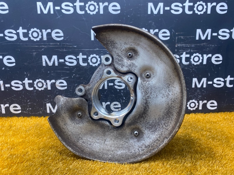 кулак поворотный, 1800 рублей, Красноярск