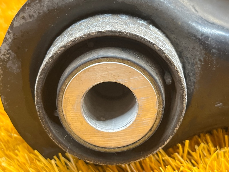 Рычаг подвески нижний, 500 рублей, Красноярск