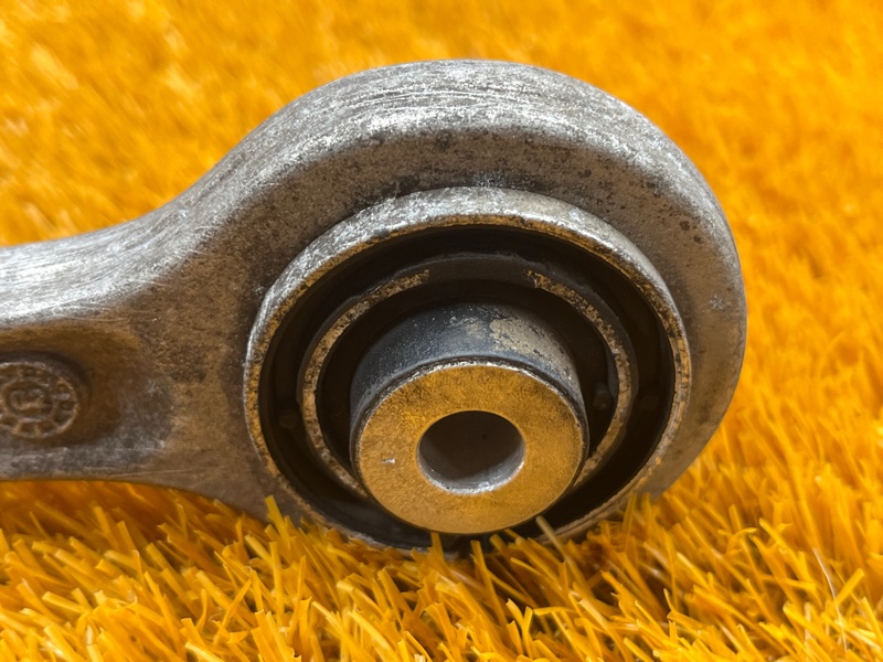 Рычаг подвески верхний, 400 рублей, Красноярск