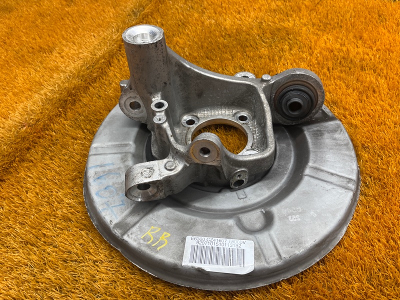 кулак поворотный, 1500 рублей, Красноярск