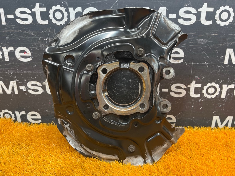 кулак поворотный, 1500 рублей, Красноярск