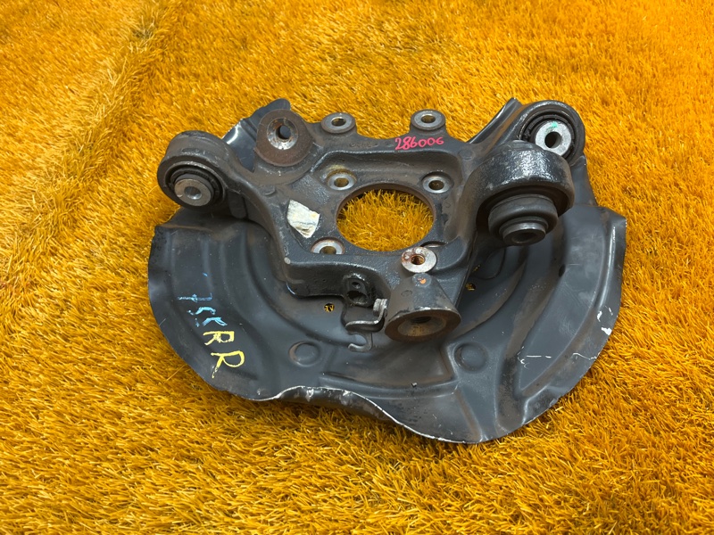 кулак поворотный, 1500 рублей, Красноярск