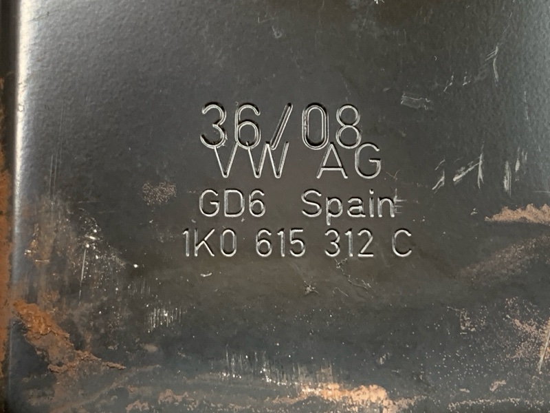 кулак поворотный, 2000 рублей, Красноярск