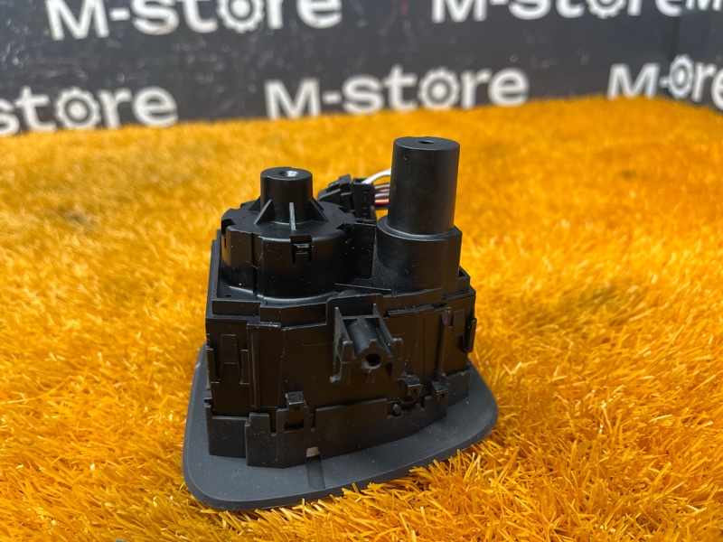 Переключатель света фар, 500 рублей, Красноярск