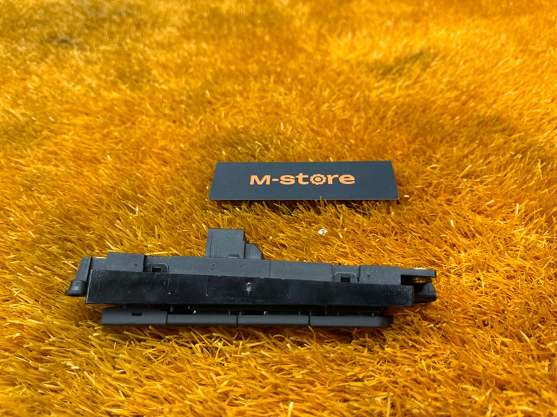 кнопка памяти сидений, 300 рублей, Красноярск