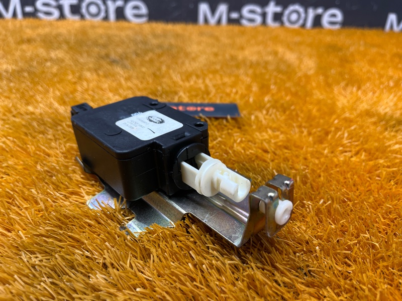 Замок лючка бензобака, 1000 рублей, Красноярск