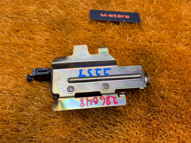 Замок лючка бензобака, 1000 рублей, Красноярск