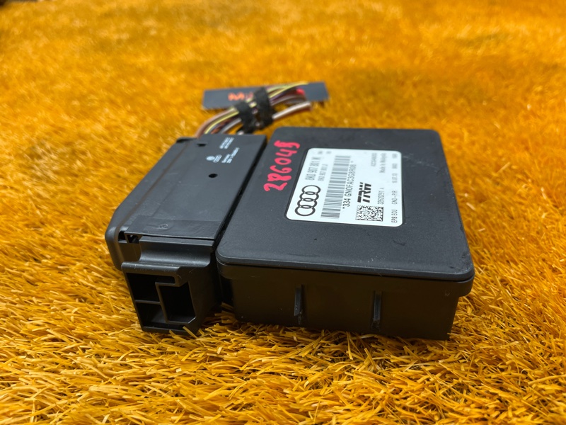 Блок управления стояночным тормозом, 500 рублей, Красноярск