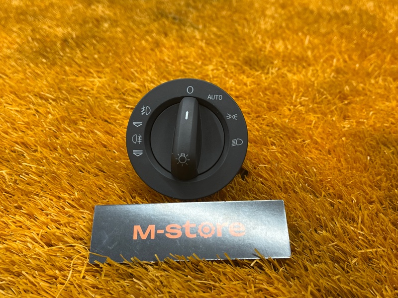 Переключатель света фар, 1000 рублей, Красноярск