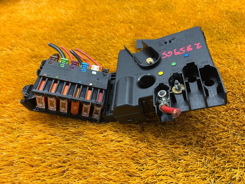 блок предохранителей, 500 рублей, Красноярск