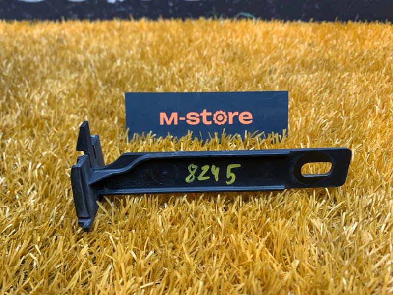 крепление бампера, 1000 рублей, Красноярск