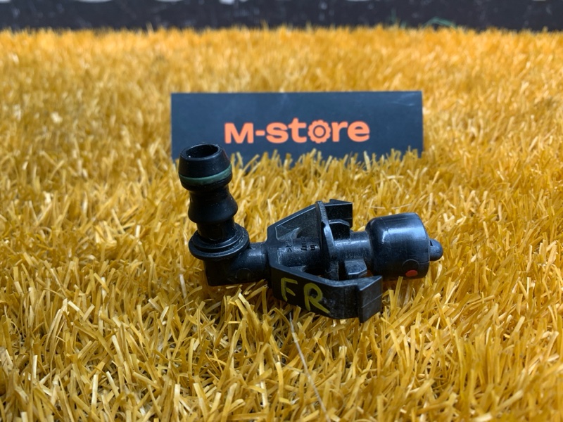 Форсунка омывателя фары, 1000 рублей, Красноярск