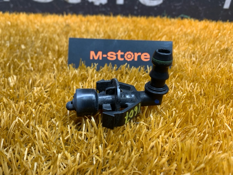 Форсунка омывателя фары, 1000 рублей, Красноярск