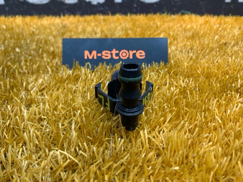 Форсунка омывателя фары, 1000 рублей, Красноярск