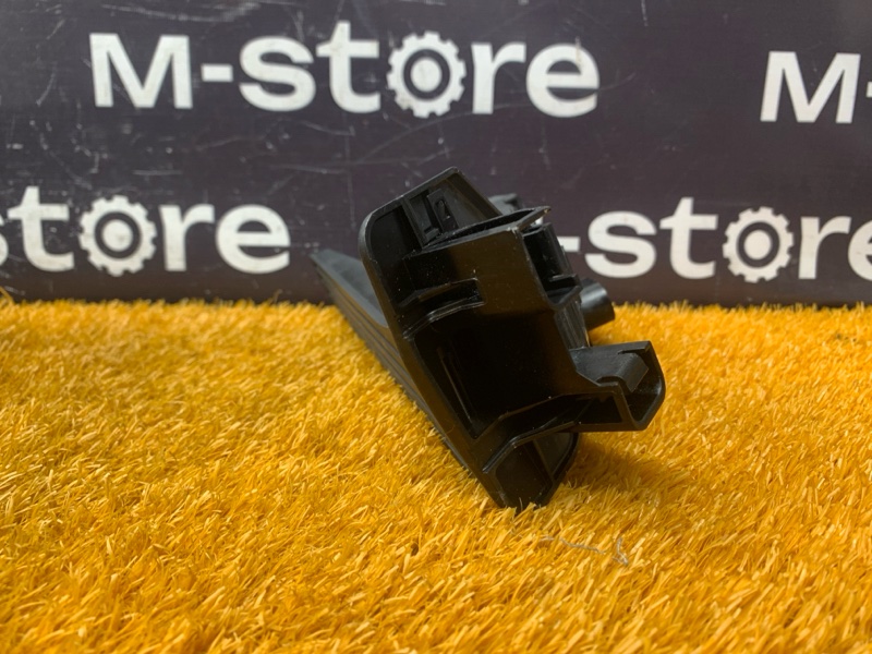 педаль газа, 1000 рублей, Красноярск