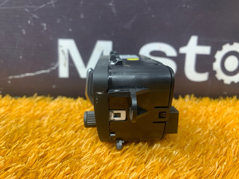 Переключатель света фар, 2000 рублей, Красноярск