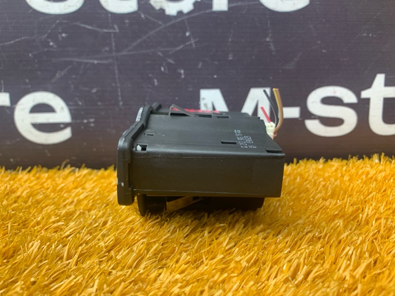 Переключатель света фар, 4000 рублей, Красноярск